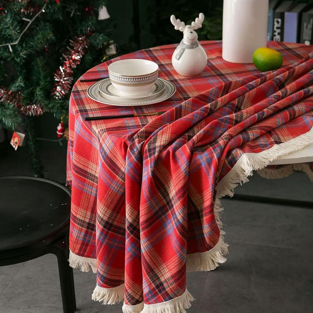 Lisslune | Vintage Holiday Plaid Round Tablecloth