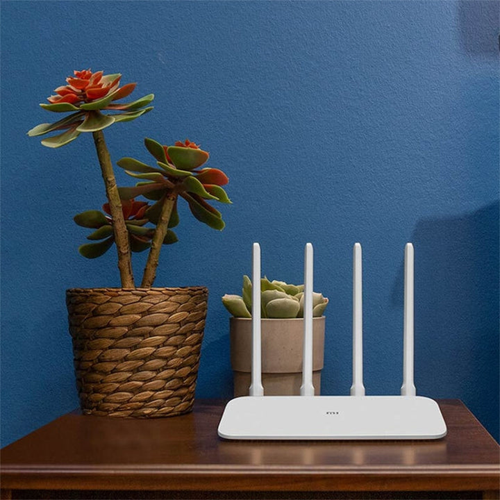 Lisslune | Original Xiaomi WiFi Router 4A Smart APP Control AC1200 1167Mbps 128MB 2.4GHz & 5GHz Dual-Core CPU Gigabit Ethernet Port Wireless Router Repeater with 4 Antennas, Supports Web & Android & iOS, US Plug (White)