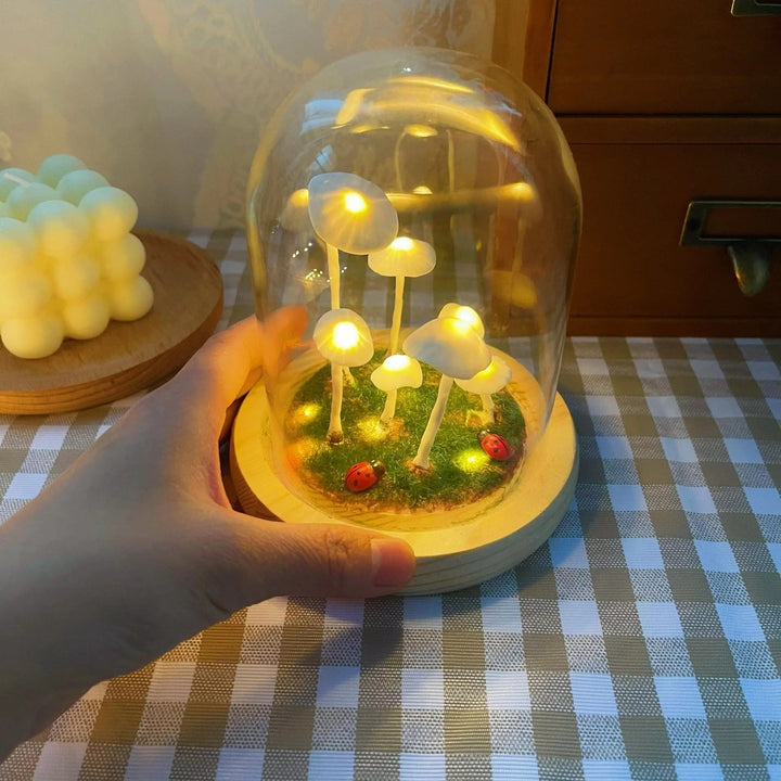 Lisslune | GlowShroom Ambient Lamp