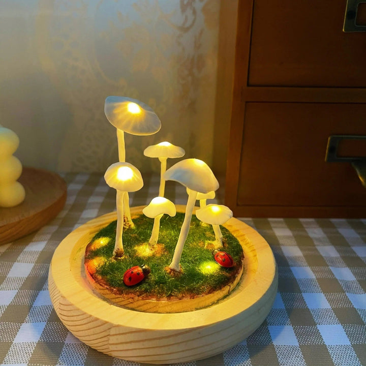 Lisslune | GlowShroom Ambient Lamp