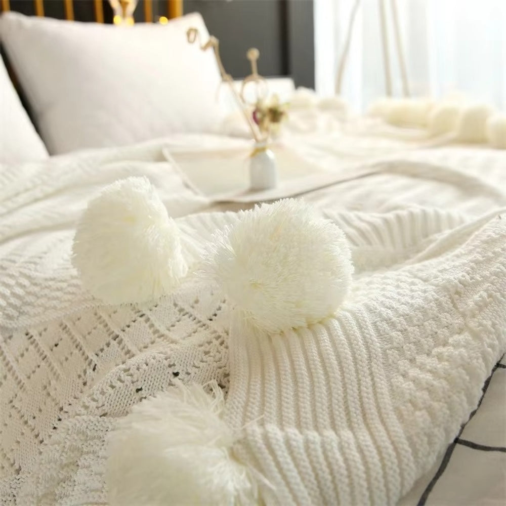 Lisslune | Whimsy Fluffy Pom-Pom Macaron Blanket