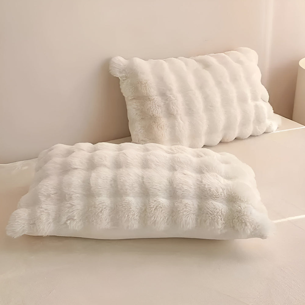Lisslune | Rabbit Synthetic Fur Pillow Cover