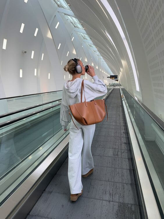 Lisslune | Voss – Vintage Leather Shoulder Bag for Women | Spacious, Elegant & Timeless Design