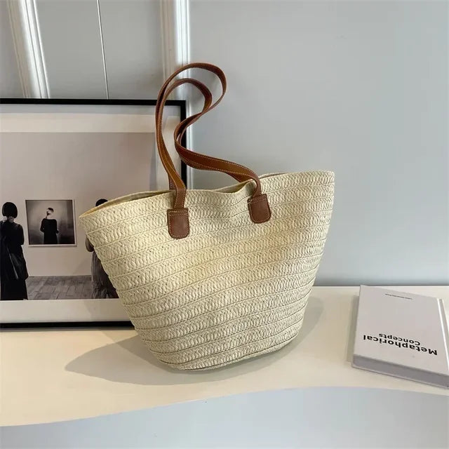 Lisslune | Basket Shoulder Bag for Women – Woven Design – practical and spacious – versatile carrying options – Wall Clock