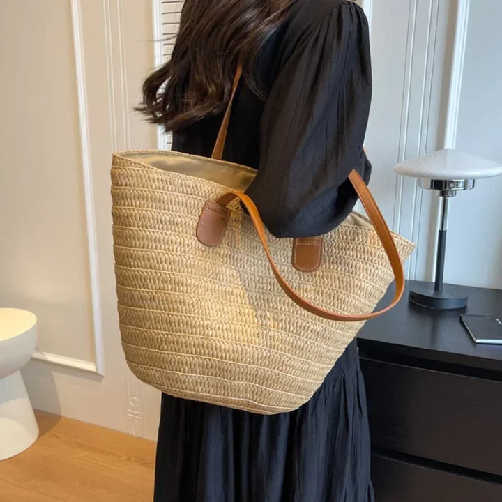 Lisslune | Basket Shoulder Bag for Women – Woven Design – practical and spacious – versatile carrying options – Wall Clock