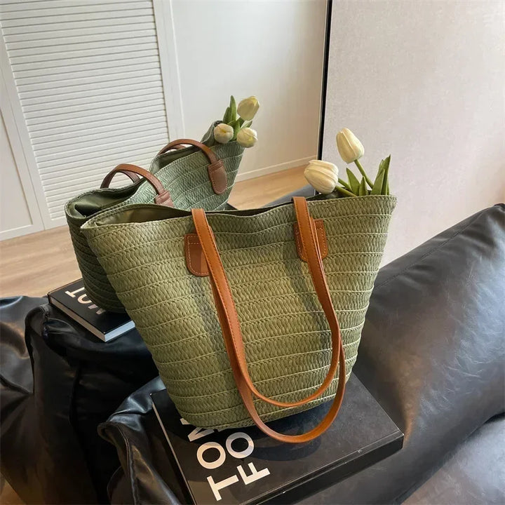 Lisslune | Basket Shoulder Bag for Women – Woven Design – practical and spacious – versatile carrying options – Wall Clock