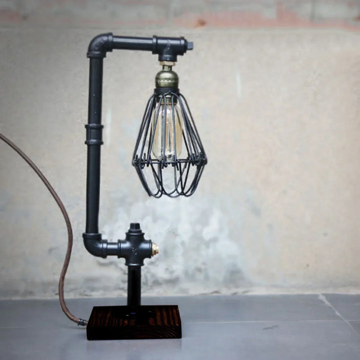 Lisslune | RetroCharm – Retro table lamp made of metal