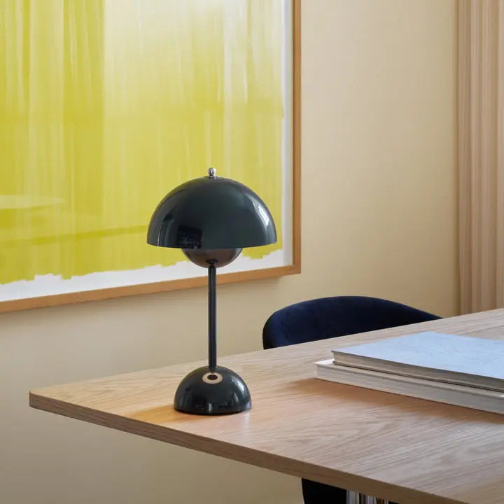 Lisslune | Lunaire - LED table lamp for a modern atmosphere