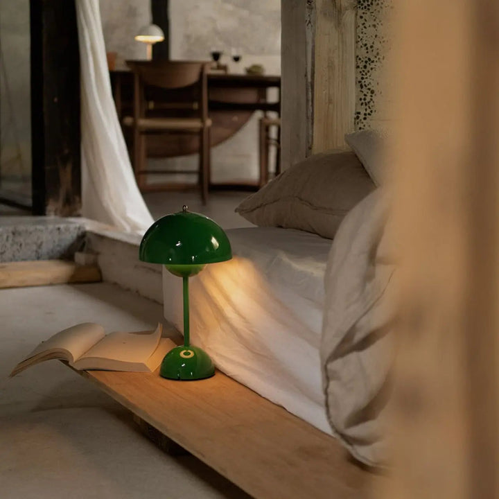 Lisslune | Lunaire - LED table lamp for a modern atmosphere