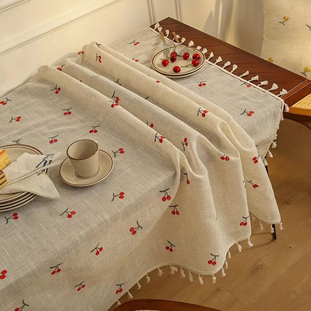 Lisslune | Vintage Red Cherry Tassel Tablecloth