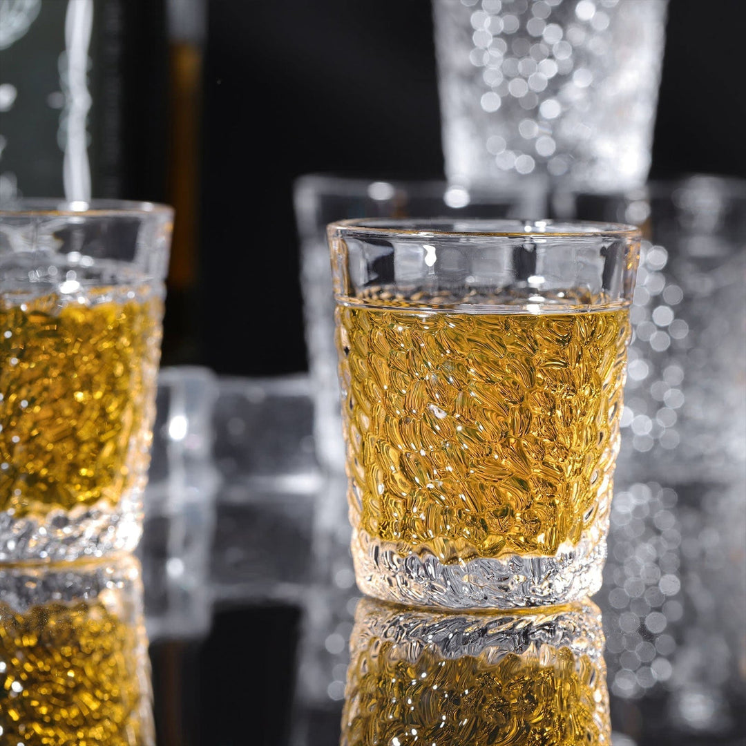 Lisslune | Engraved Tequila Shot Glasses Set