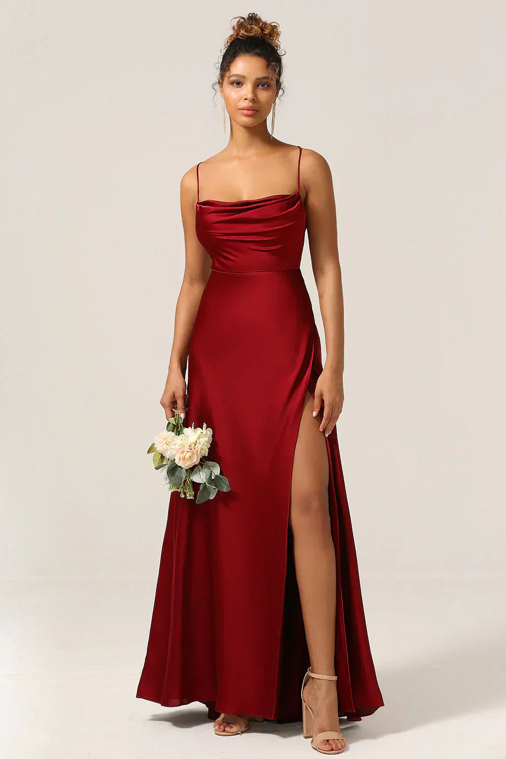 Lisslune | Elegant Maxi Dress Made of Satin