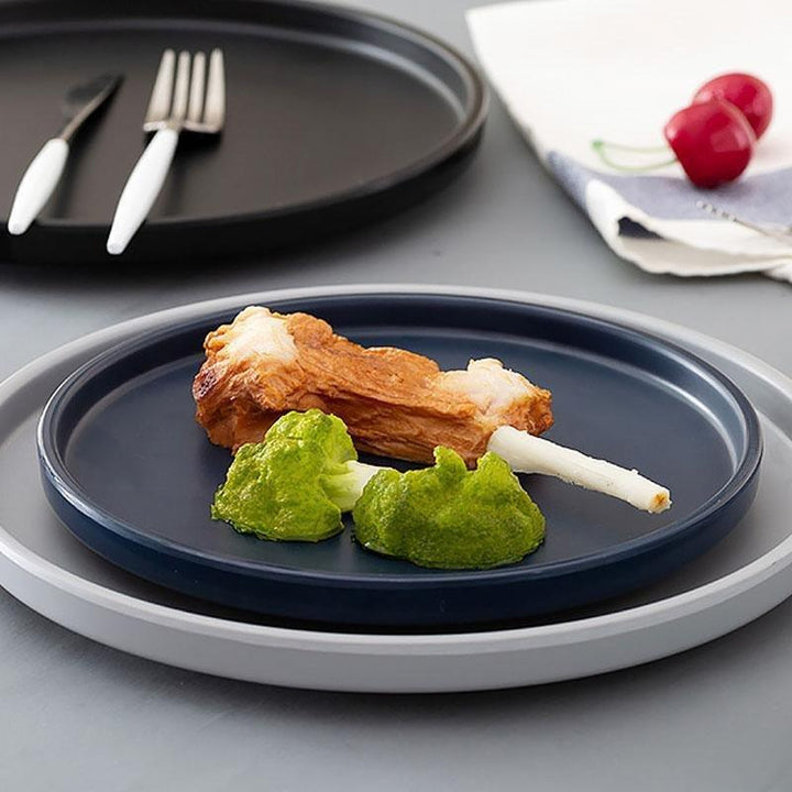 Lisslune | BarnTable - Classic Farm Melamine Dinnerware Set