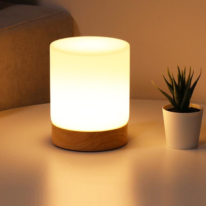 Lisslune | Minimalistic table lamp with touch function and 360° lighting
