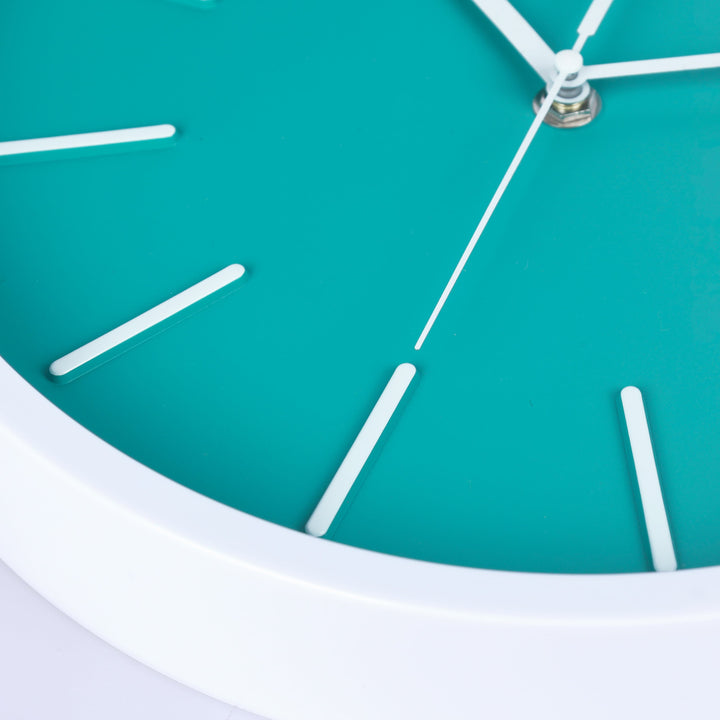 Lisslune | Minimalistic 3D Tick Marks Wall Clock