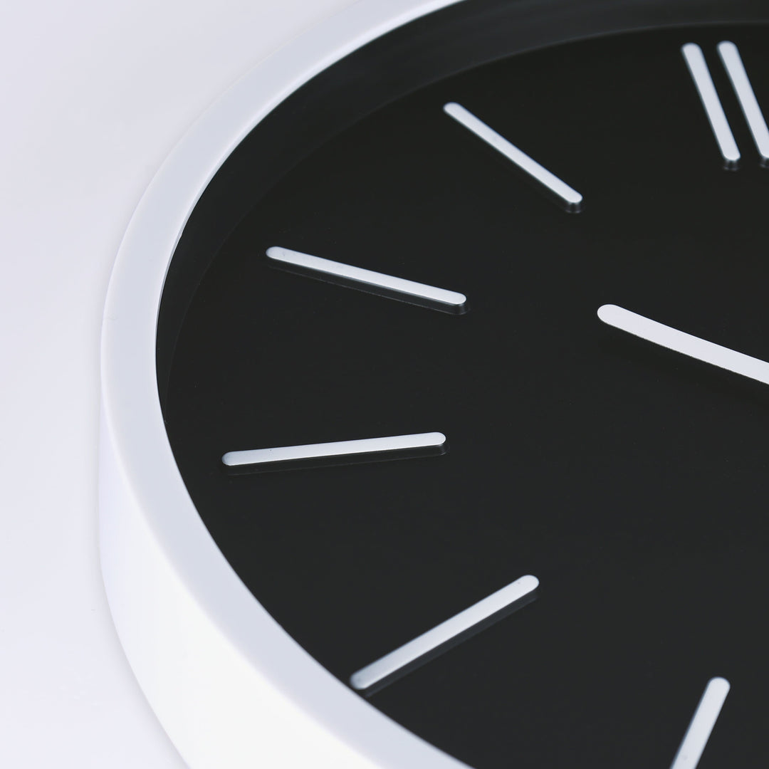Lisslune | Minimalistic 3D Tick Marks Wall Clock