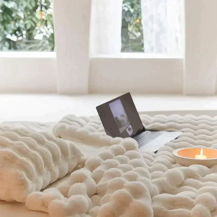 Lisslune | SnugWrap | Luxury Plush Blanket for Ultimate Warmth & Comfort