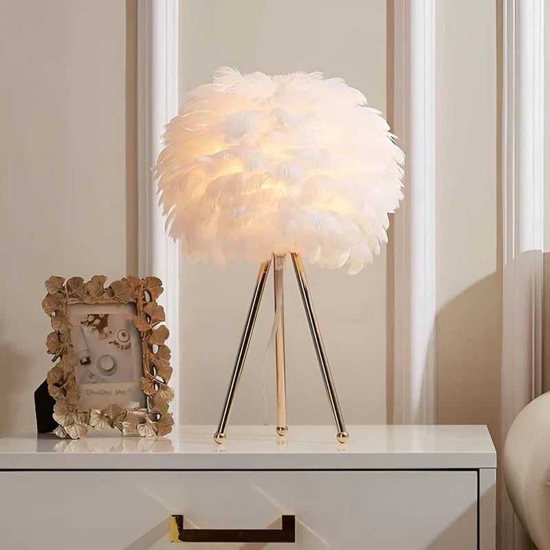 Lisslune | Modern Table Lamp for Interior Design