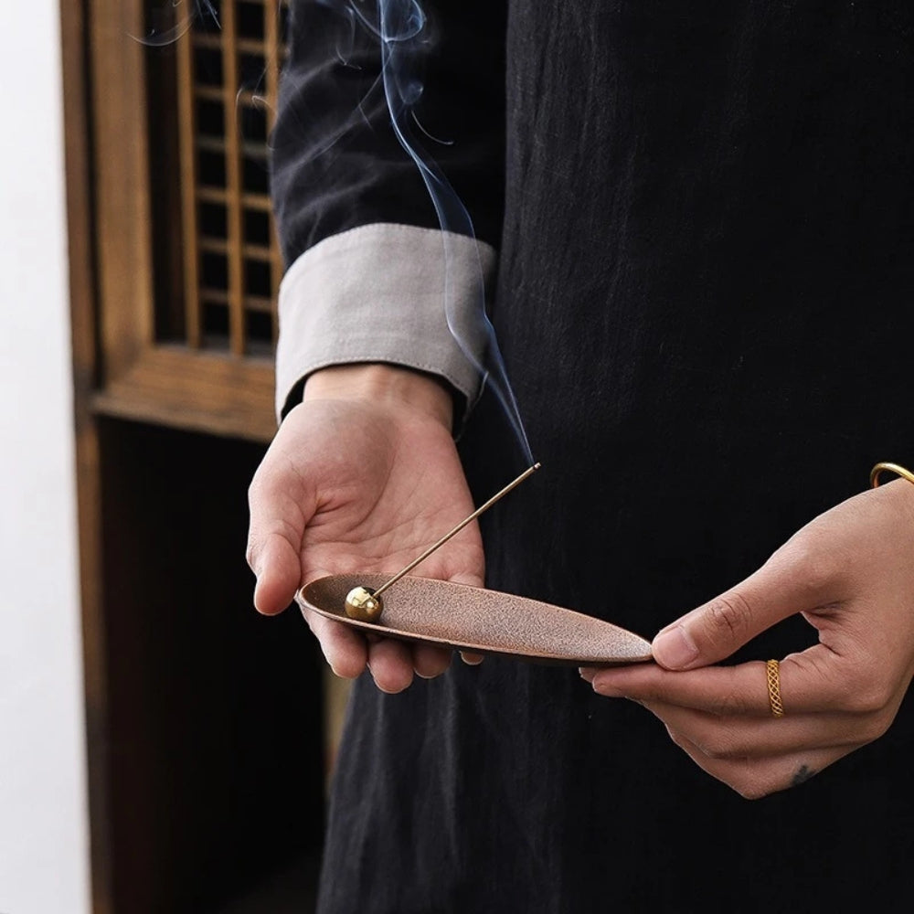 Lisslune | Zen Alloy Bead Incense Holder