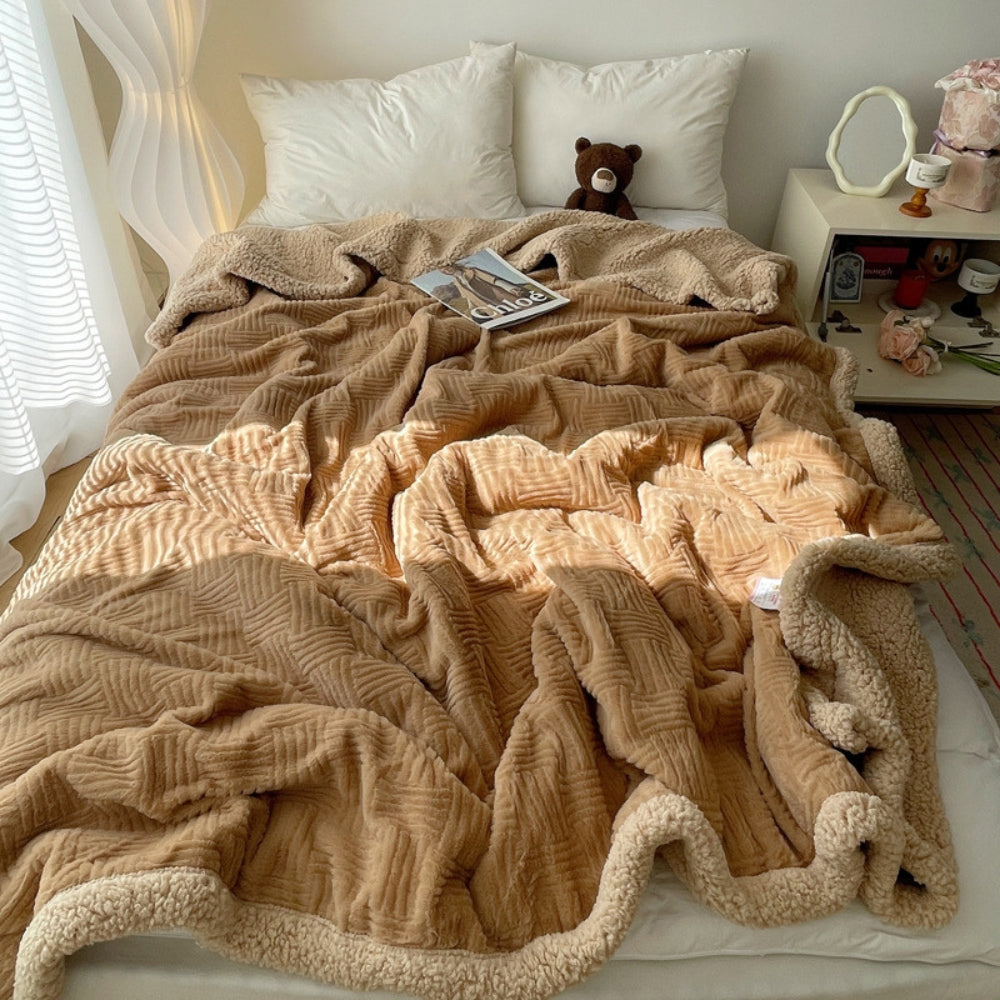 Lisslune | Seraphina Soft Jacquard Rabbit Plush Blanket