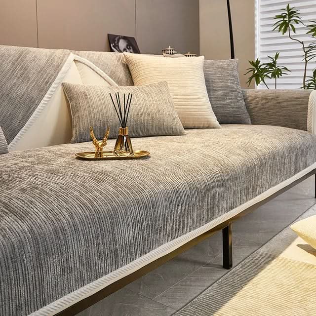 Lisslune | Auraea - Sophisticated protection for your sofa