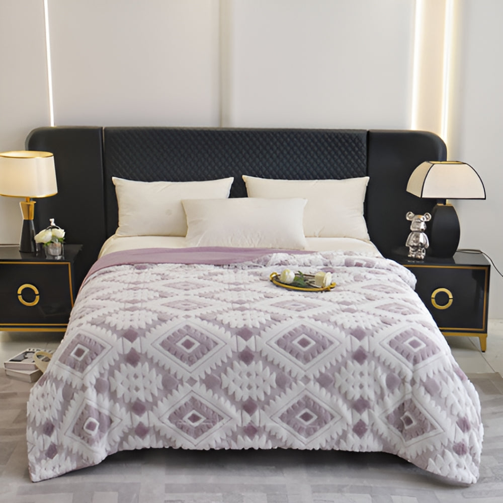 Lisslune | Zyra Double Layer Geometric Throw Blanket