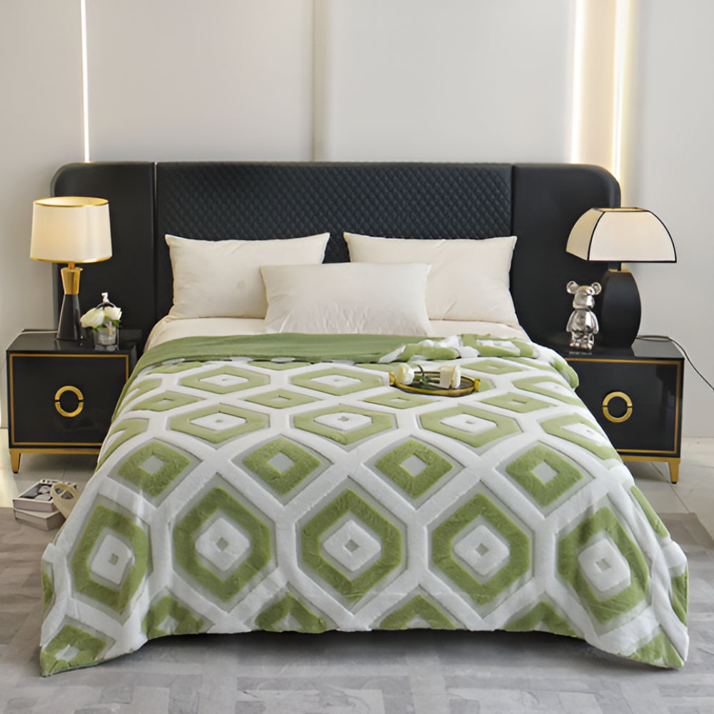 Lisslune | Zyra Double Layer Geometric Throw Blanket