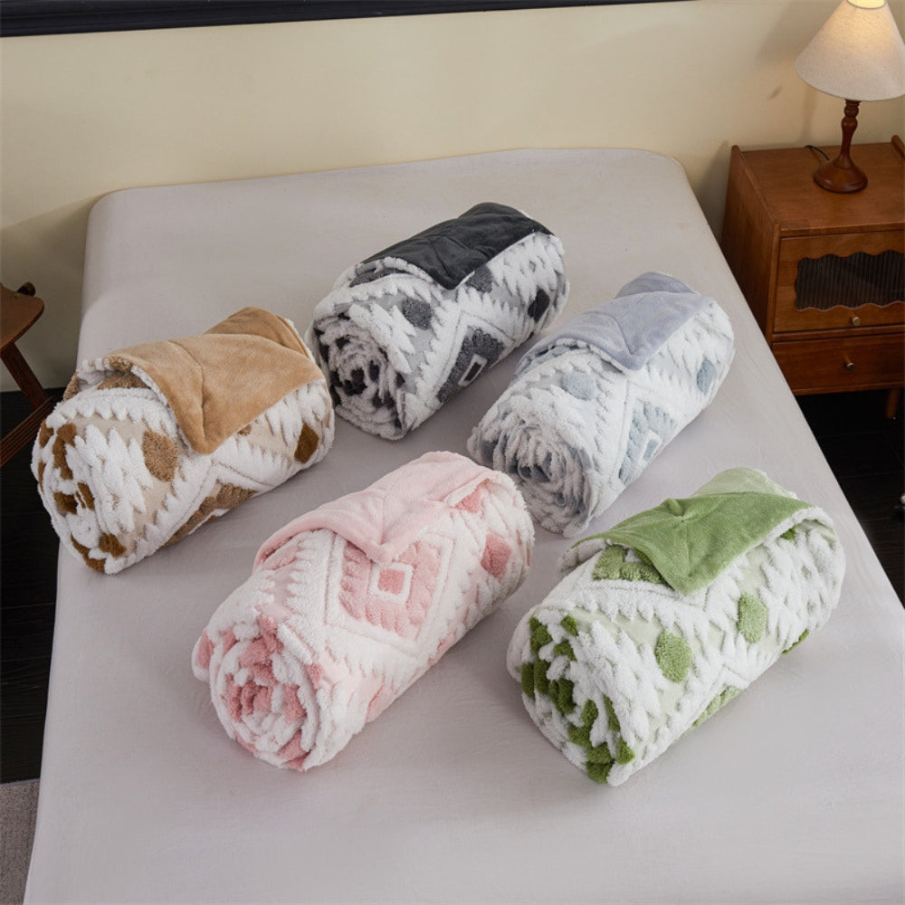 Lisslune | Zyra Double Layer Geometric Throw Blanket