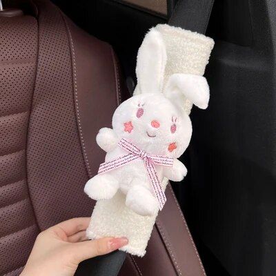 Lisslune | Plush Heart Frog Car Seatbelt Shoulder Pad