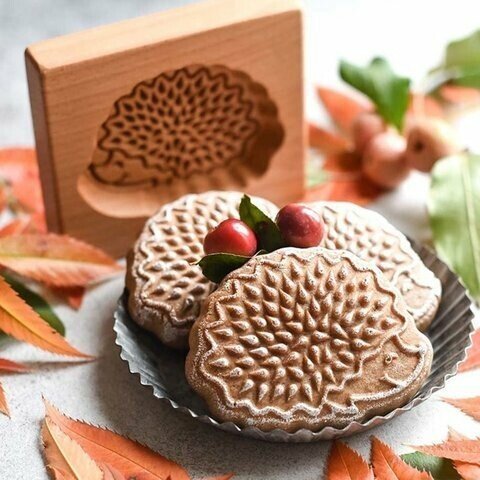 Lisslune | Gingerbread Cookie Mold