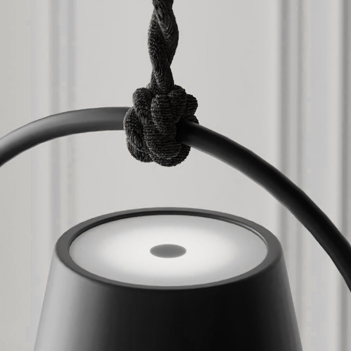 Lisslune | Emptyoo - Stylish Pendant Light for a Modern Interior