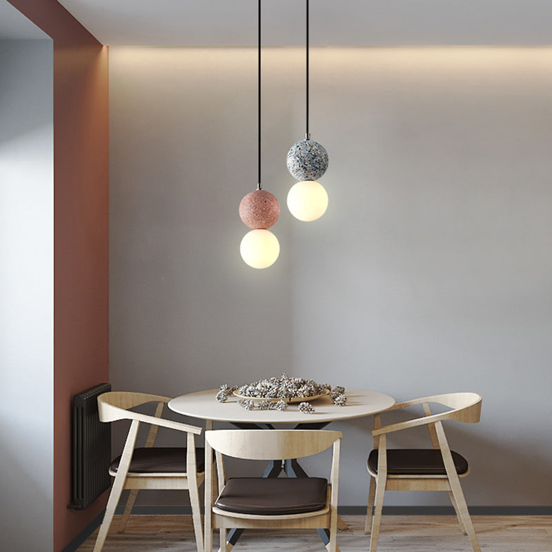 Lisslune | NovaSphere – Elegant Contemporary Table Illumination
