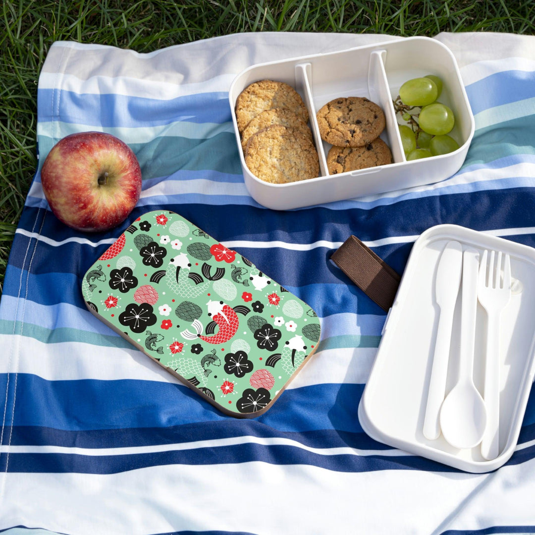 Lisslune | Custom elegant wooden boxes bento box with innovative food dividers