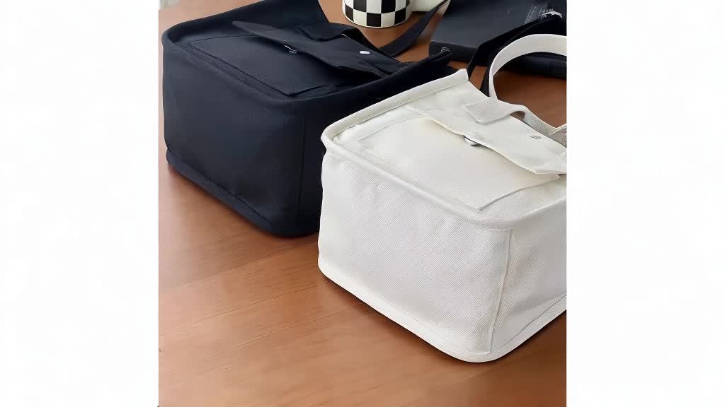 Lisslune | UrbanEase Canvas Slingbag – White Shoulder Bag with Magnetic Closure and Adjustable Strap