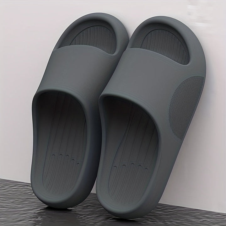 Lisslune | Men's Slippers in Various Colors