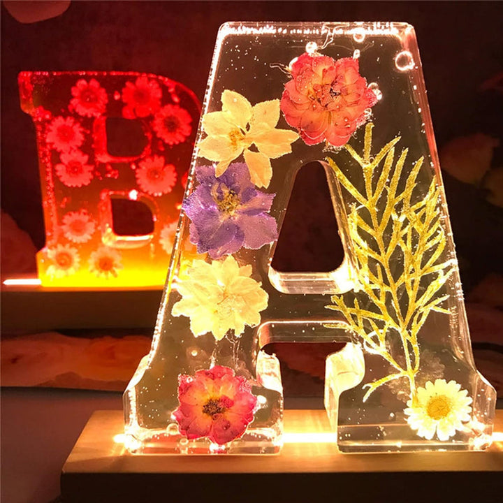 Lisslune | Floral Resin Night Light