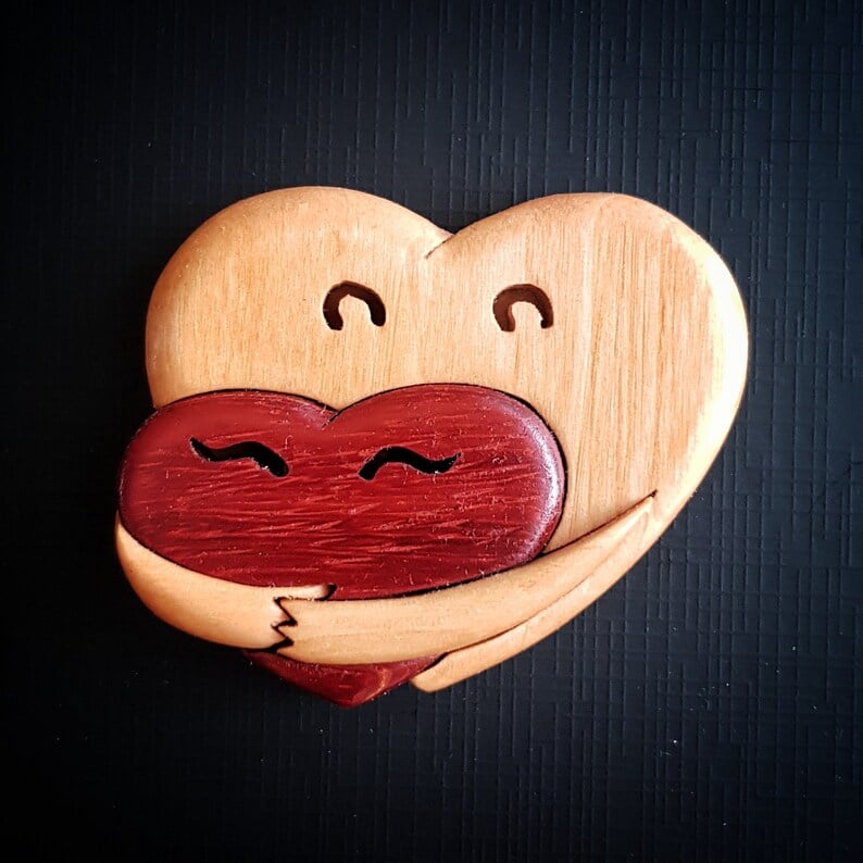Lisslune | A Hug From My Heart For You (Handmade Wood Carvings)