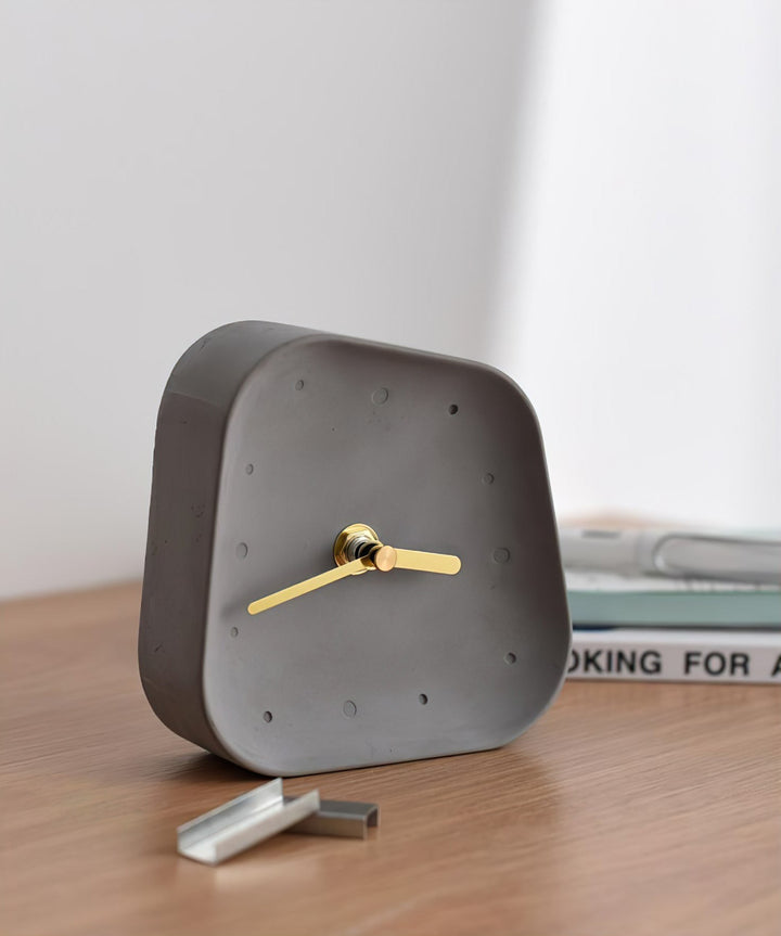 Lisslune | ChronaStone - Elegant table clock for modern interior