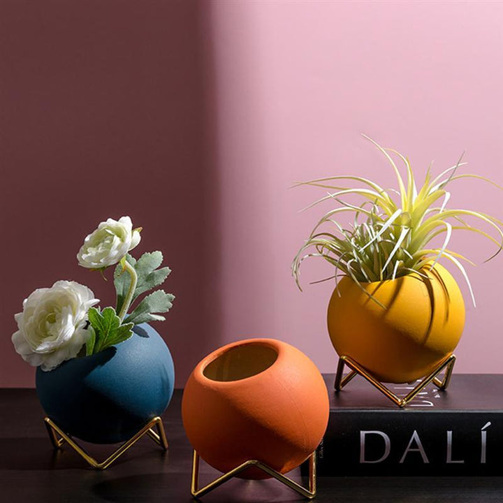 Lisslune | LumaPlanters - Abstract Plant Pots