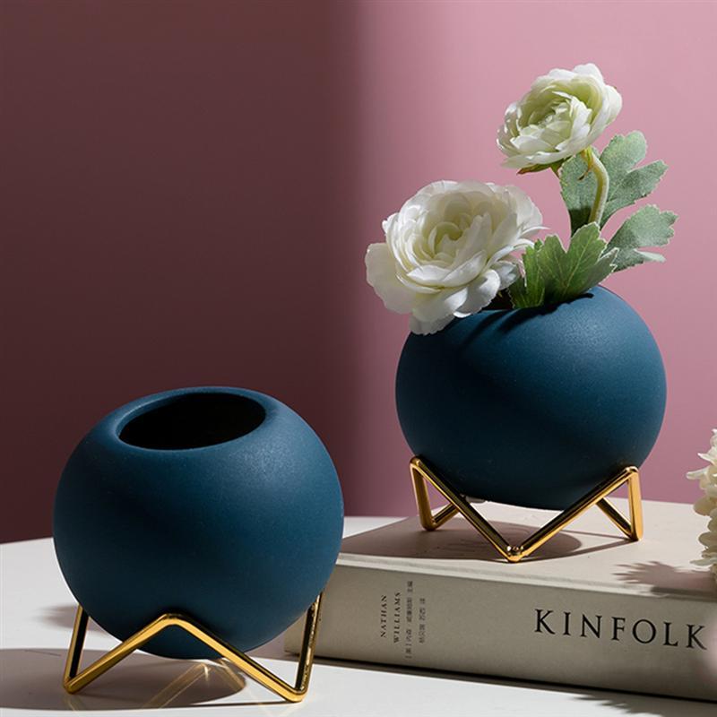 Lisslune | LumaPlanters - Abstract Plant Pots