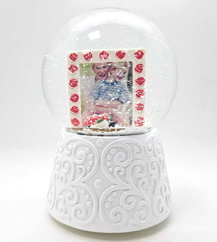 Lisslune | Aurora personal snow globe - Unique gift idea with photo insert