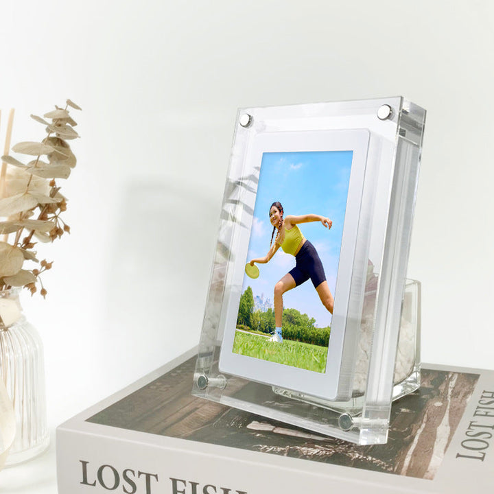Lisslune | Digital Motion Video Frame – Perfect for Showcasing Videos and Photos with Movement