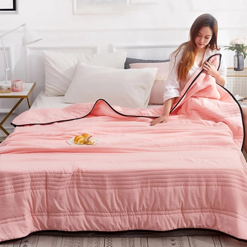 Lisslune | KoudeKalm – Lightweight Cool Comforter for Hot Sleepers | Soft & Breathable