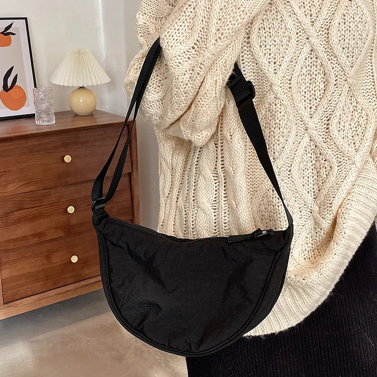 Lisslune | Haze Bag️ | The fashionable dumpling bag for a stylish outfit