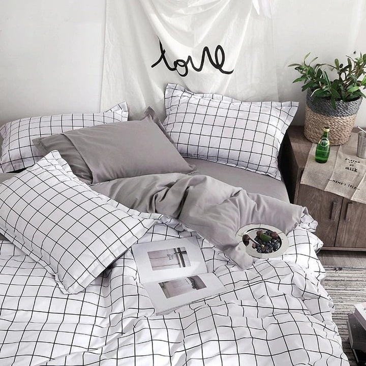Rynx | Solid Grid Bedding Set