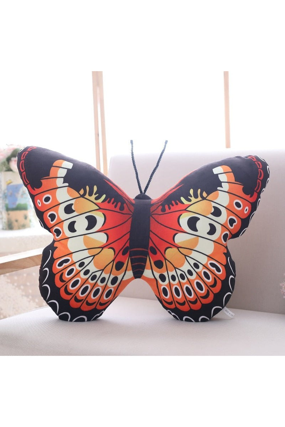 Lisslune | Butterfly cushion