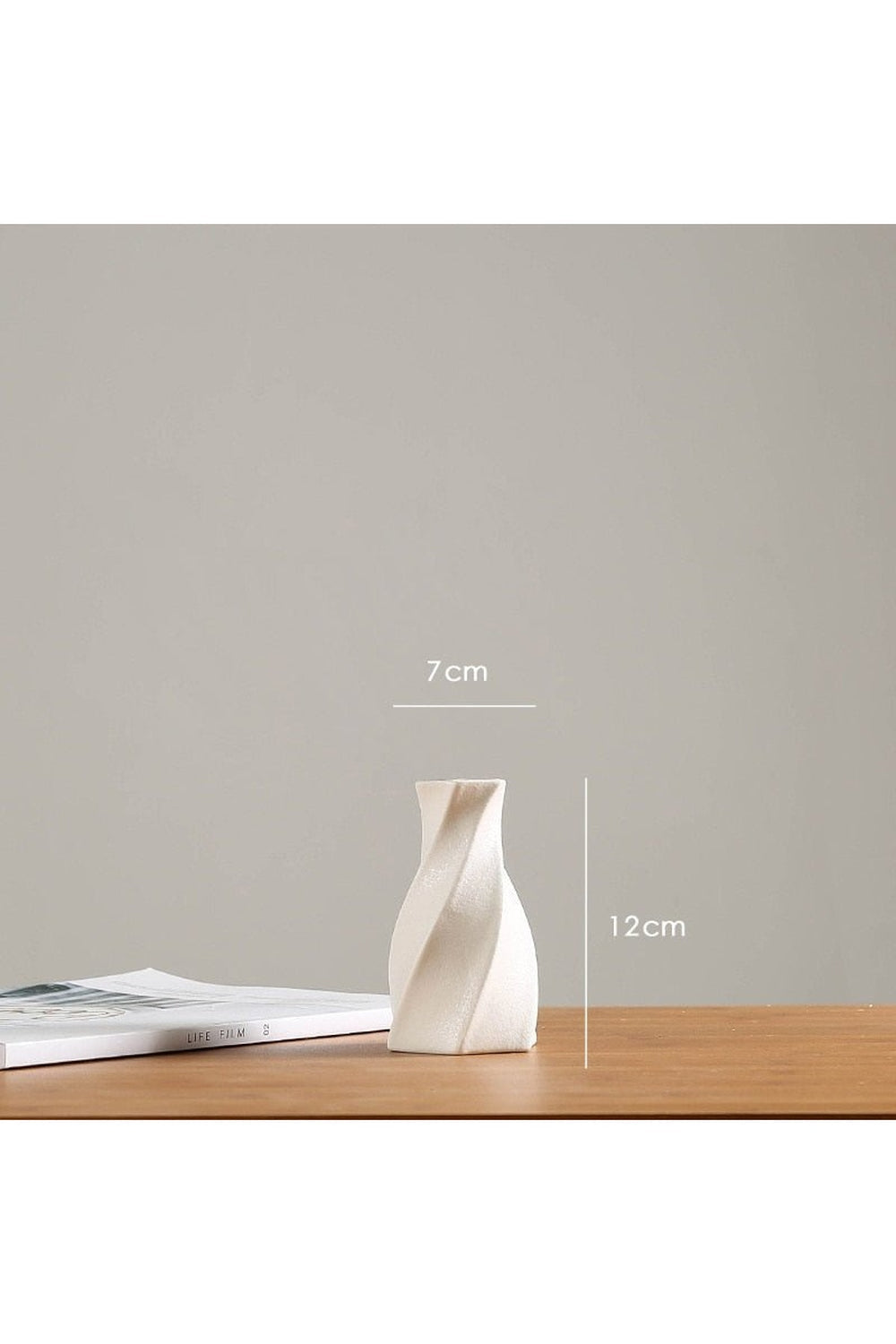 Lisslune | white elegance vases