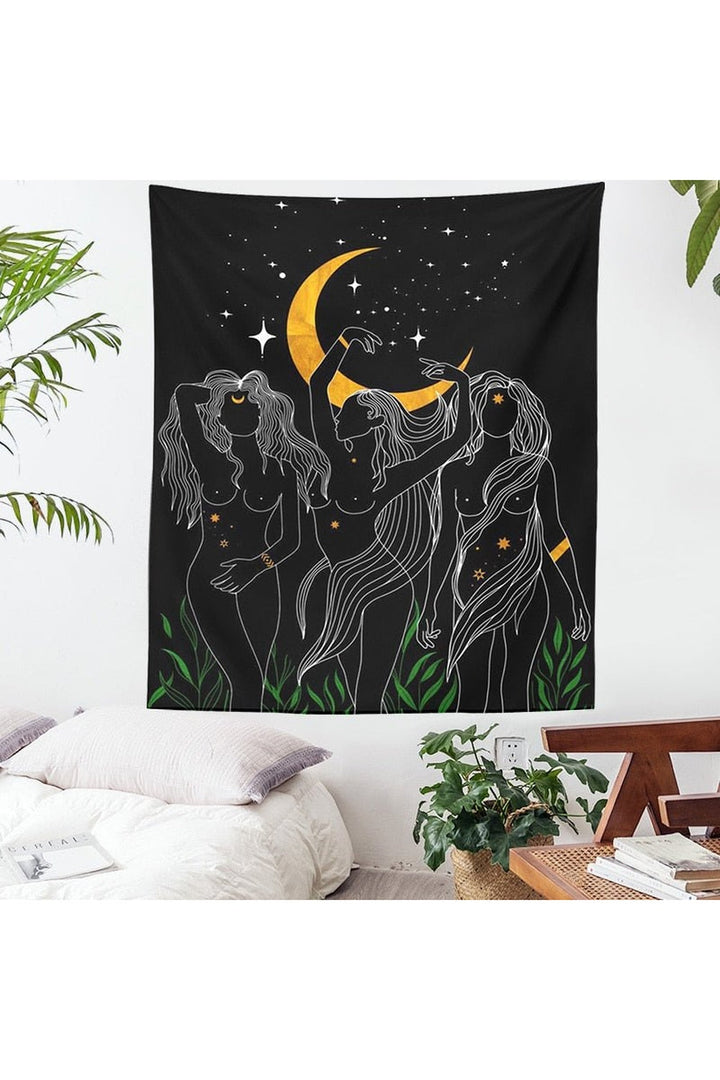 Lisslune | the Moon's Mystical Tapestry