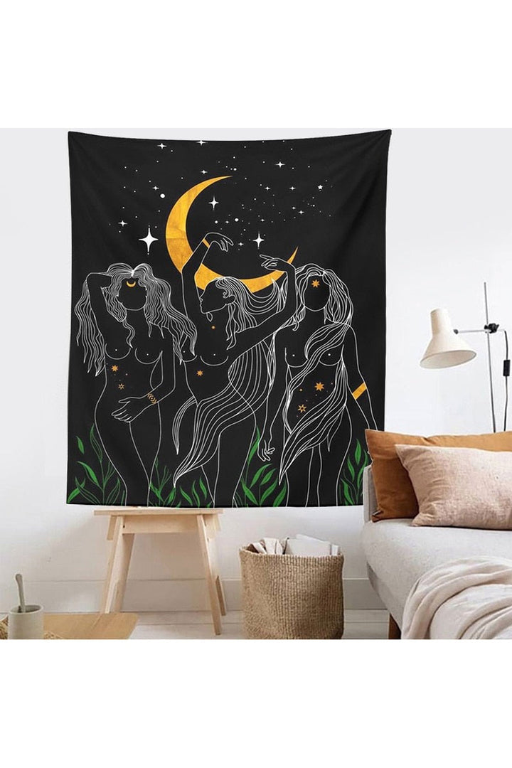 Lisslune | the Moon's Mystical Tapestry