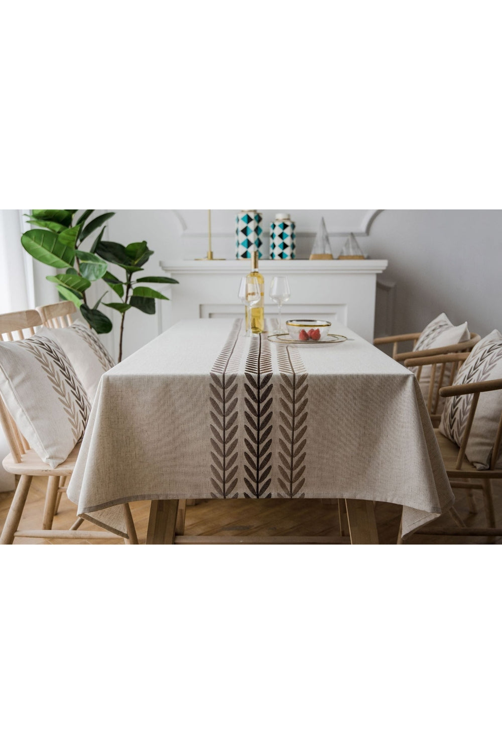Lisslune | Gray Elegant Tablecloth
